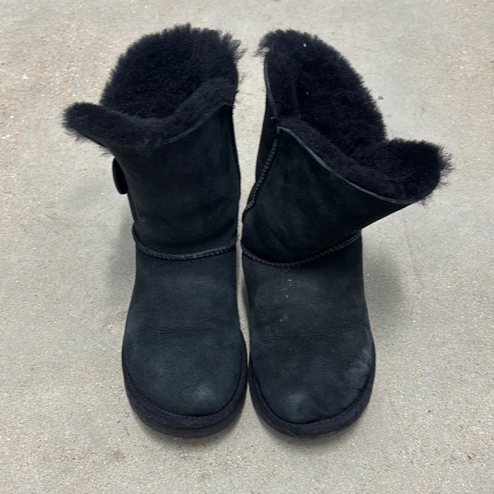 Women's Black Shearling Boots